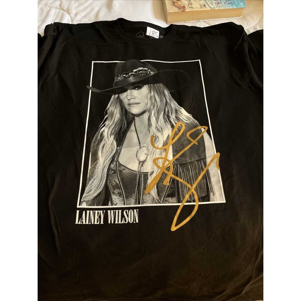 Lainey Wilson Women's Men's Size 2XL Black T-Shirt NWOT
